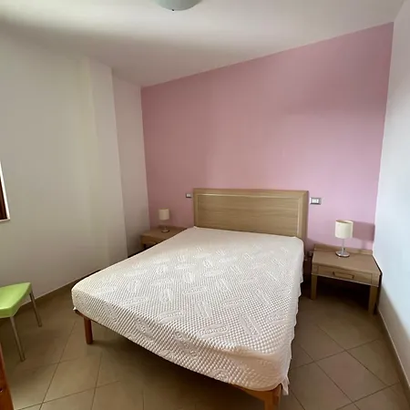 Апарт-отель Nettuno Вьесте