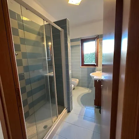 Nettuno Апарт-отель Вьесте